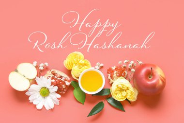 Elma, nar, bal ve çiçeklerle dolu Rosh Hasahanh (Yahudi Yeni Yılı) için tebrik kartı
