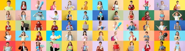 Renkli Arka Planda Bir Sürü Küçük Okul Çocuğuyla Kolaj — Stok fotoğraf
