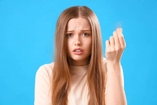 Worried Young Woman Hair Loss Problem Blue Background — Stock Photo, Image