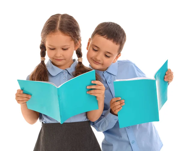 Kleine Schulkinder Mit Textbüchern Auf Weißem Hintergrund — Stockfoto