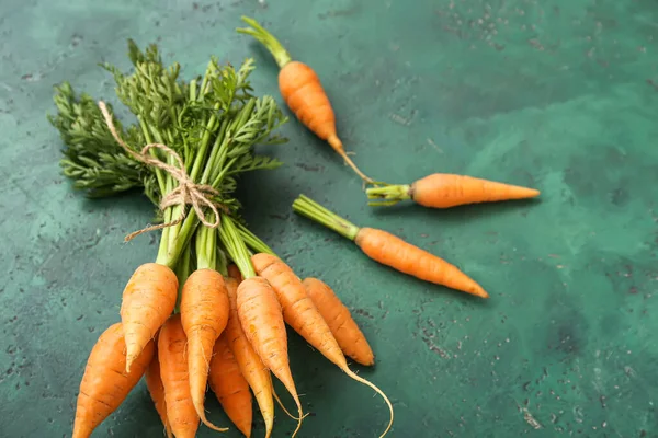 Many Fresh Carrots Green Background — ストック写真