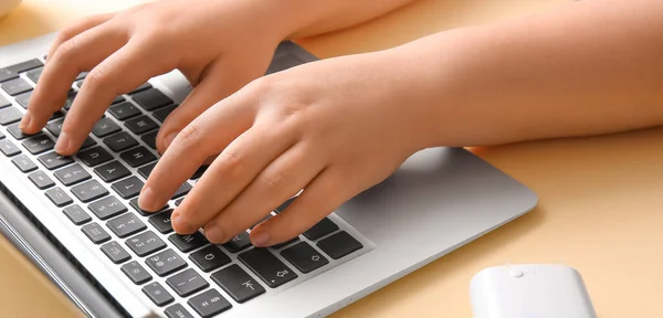 Hands Modern Laptop Color Background Closeup — Stock Photo, Image