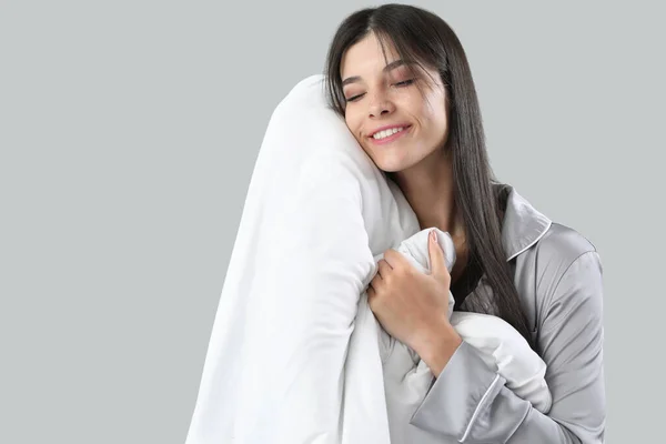 Beautiful Happy Young Woman Soft Blanket Sleeping Grey Background — Stock Photo, Image