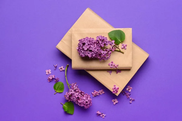 Beautiful Lilac Flowers Books Purple Background — Stock Photo, Image