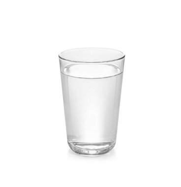 Beyaz arkaplanda bir bardak su