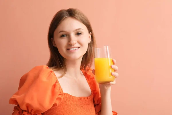 Teenage Girl Glass Orange Juice Pink Background Closeup — Stock Photo, Image