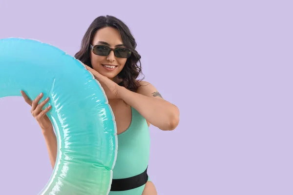 Young Woman Inflatable Ring Lilac Background — Stock Photo, Image