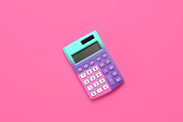 Современный Калькулятор Розовом Фоне — стоковое фото