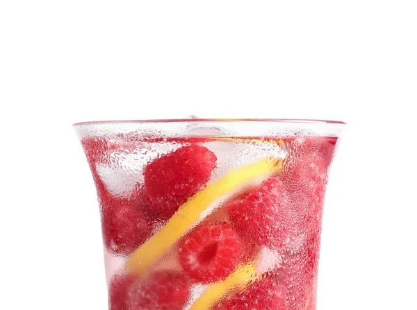 Gelas Raspberry Segar Limun Pada Latar Belakang Putih — Stok Foto