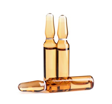 Beyaz arkaplanda cam ampule