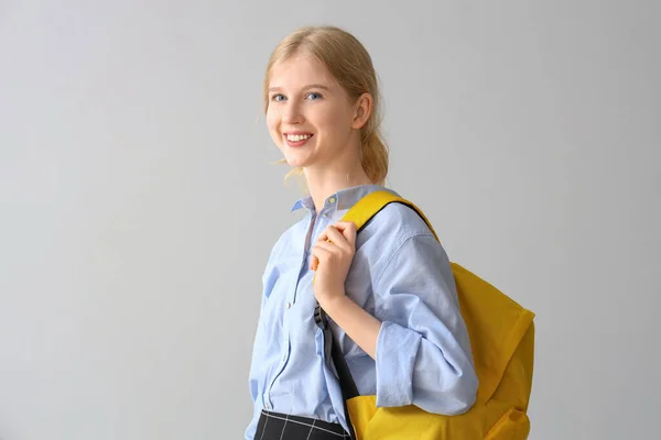 Female Student Backpack Grey Background — Stock Photo, Image