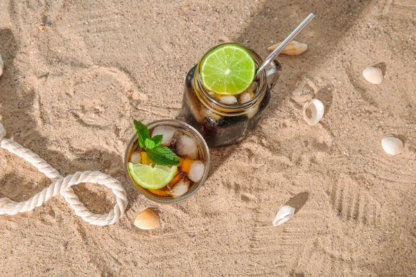Glass Mason Jar Cold Cuba Libre Cocktail Seashells Sand — Stock Photo, Image