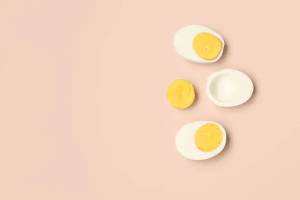 Halves Tasty Boiled Eggs Pink Background — Stock Photo, Image
