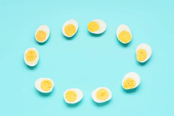 Frame Made Tasty Boiled Eggs Blue Background — Stock Photo, Image