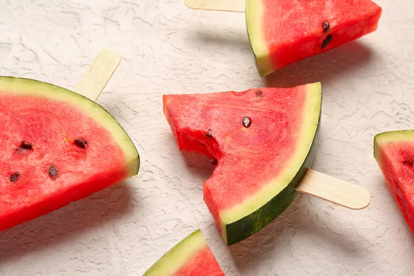Zoete Watermeloen Sticks Witte Achtergrond — Stockfoto