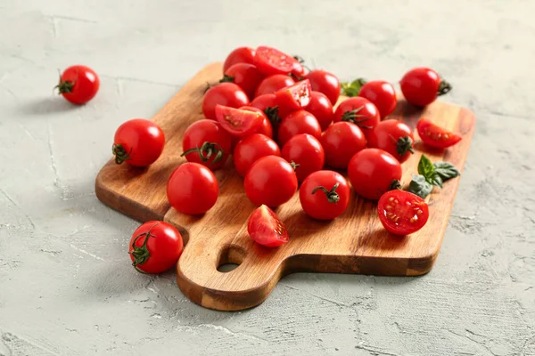 Wooden Board Fresh Cherry Tomatoes Grey Table — Stock Photo, Image