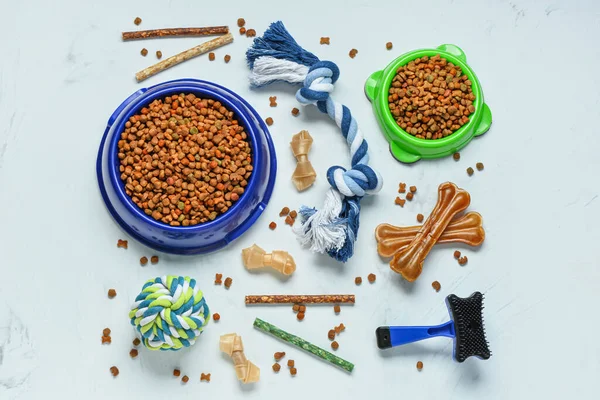 Composición Con Diferentes Alimentos Para Perros Accesorios Para Cuidado Mascotas — Foto de Stock