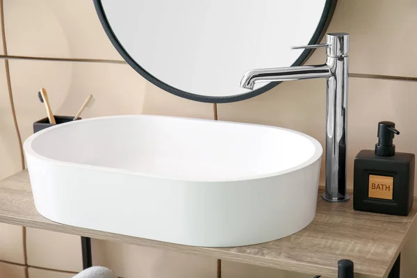 Weißes Waschbecken Mit Seife Badezimmer — Stockfoto