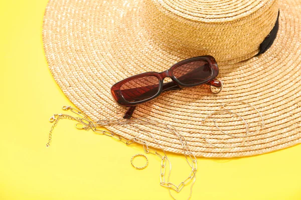 Stylish Sunglasses Hat Jewellery Yellow Background — Stock Photo, Image