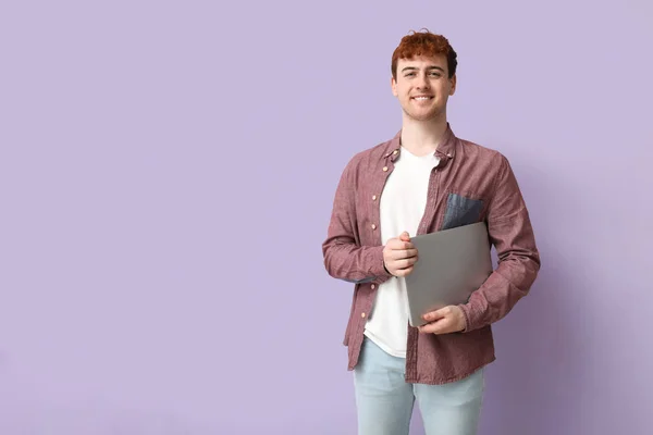 Male Programmer Laptop Lilac Background — Zdjęcie stockowe