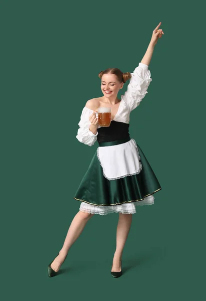 Beautiful Octoberfest Waitress Beer Dancing Green Background — Stock Photo, Image