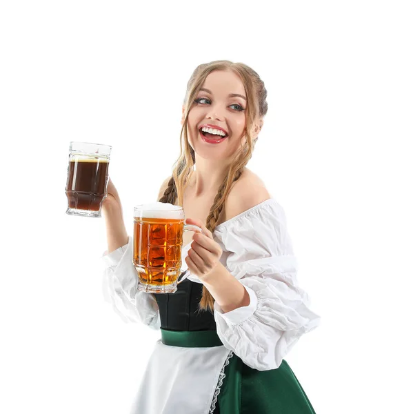 Schöne Oktoberfest Kellnerin Mit Bier Auf Weißem Hintergrund — Stockfoto