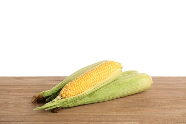 Fresh Corn Cobs Wooden Table White Background — Stock Photo, Image