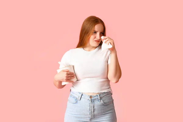 Allergic Young Woman Tissue Box Pink Background — Stock Photo, Image