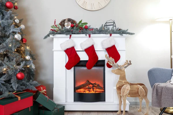 Interior Living Room Decorated Christmas Fireplace — Stock Photo, Image