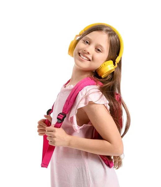 Κοριτσάκι Ακουστικά Και Σακίδιο Πλάτης Λευκό Φόντο — Φωτογραφία Αρχείου