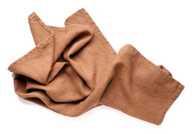 Beyaz arka planda buruşmuş pamuk peçete