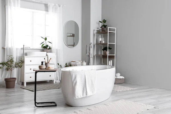 Interior Light Bathroom Bathtub Table Chest Drawers Window — Stock Photo, Image