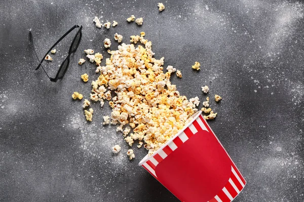 Bucket Tasty Popcorn Glasses Grey Background — Stock Photo, Image