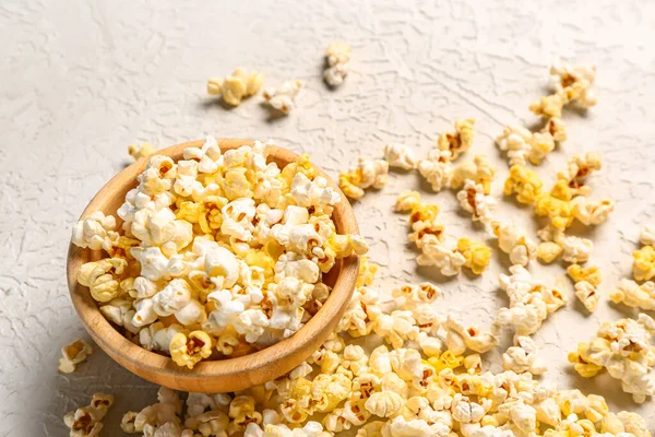 Bowl Tasty Popcorn White Background — Stock Photo, Image