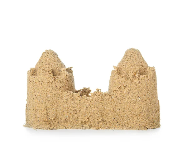 Beyaz Arka Planda Izole Edilmiş Kumdan Kale — Stok fotoğraf