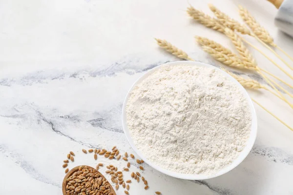 Bowl Wheat Flour White Table Closeup — Stock Photo, Image
