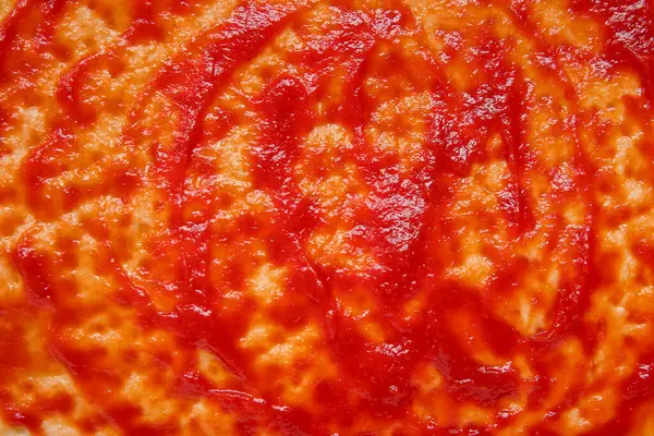 Pizza Crust Tomato Sauce Background Closeup — Stock Photo, Image