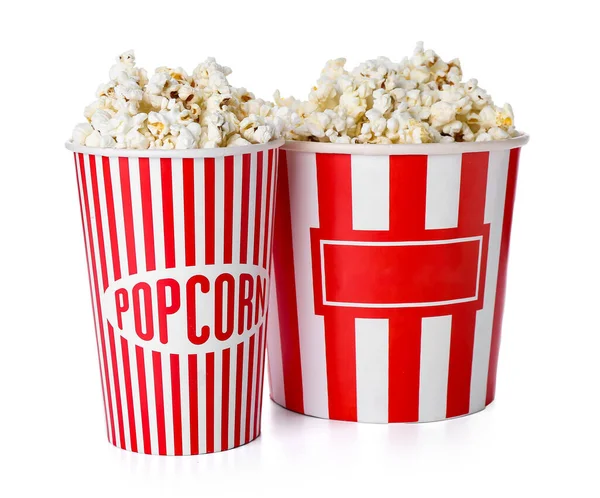 Emmers Met Lekkere Popcorn Witte Achtergrond — Stockfoto
