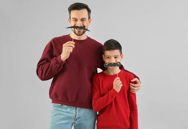 Portrait Father His Little Son Paper Mustache Light Background — Stock Photo, Image