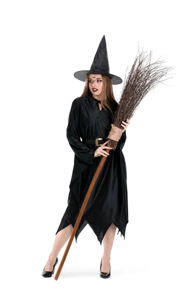 Красивая Молодая Ведьма Метлой Белом Фоне — стоковое фото