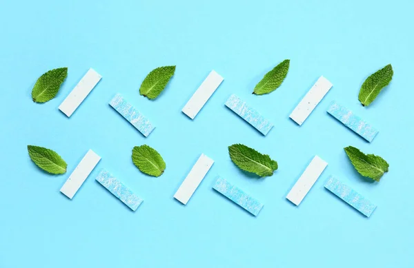 Fresh Chewing Gums Mint Blue Background — Stock Photo, Image