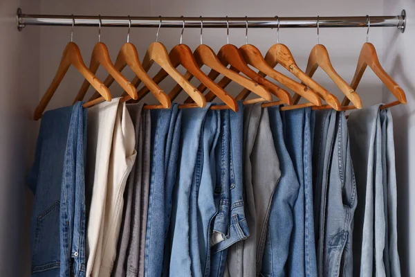 Stylish Jeans Hanging Rack Boutique Closeup — Stock Photo, Image