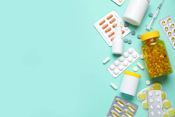 Különböző Tabletták Üveg Gyógyszerek Kék Alapon — Stock Fotó