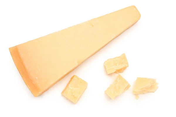 Κομμάτια Νόστιμο Τυρί Παρμεζάνα Λευκό Φόντο — Φωτογραφία Αρχείου