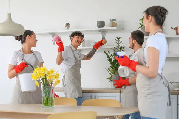 Young Janitors Cleaning Kitchen — Fotografia de Stock