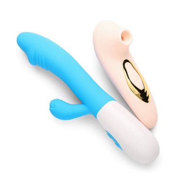 Beyaz arka planda seks dükkanından vibratörler