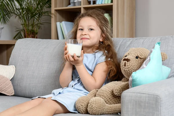 Cute Little Girl Glass Milk Home — Stock Photo, Image