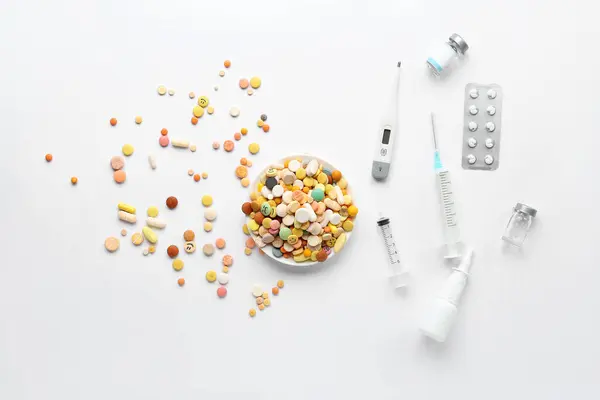 Pills Syringes Ampules Digital Thermometer White Background — Stock Photo, Image