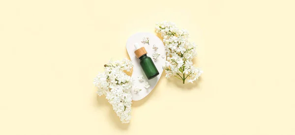 Bottle Essential Oil White Lilac Flowers Light Background — Stock Photo, Image