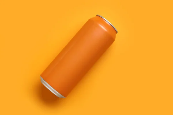 Szódásdoboz Narancssárga Alapon — Stock Fotó